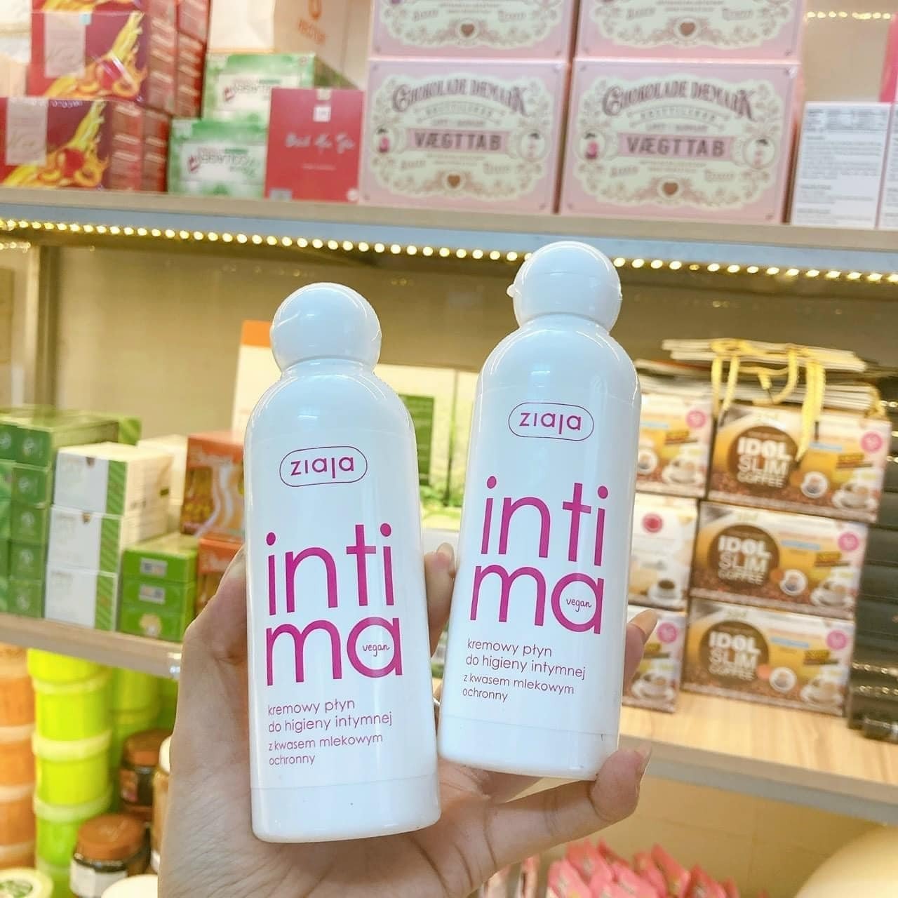 DUNG DỊCH VỆ SINH PHỤ NỮ INTIMA ZIAJA BALAN