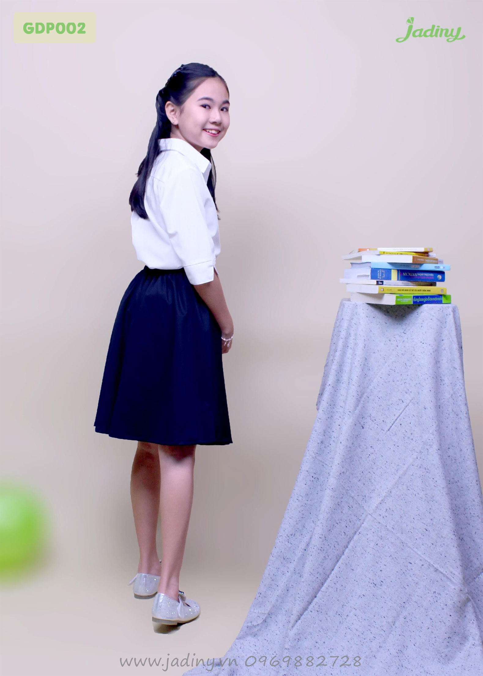 Áo sơ mi học nữ tay lỡ GDP002