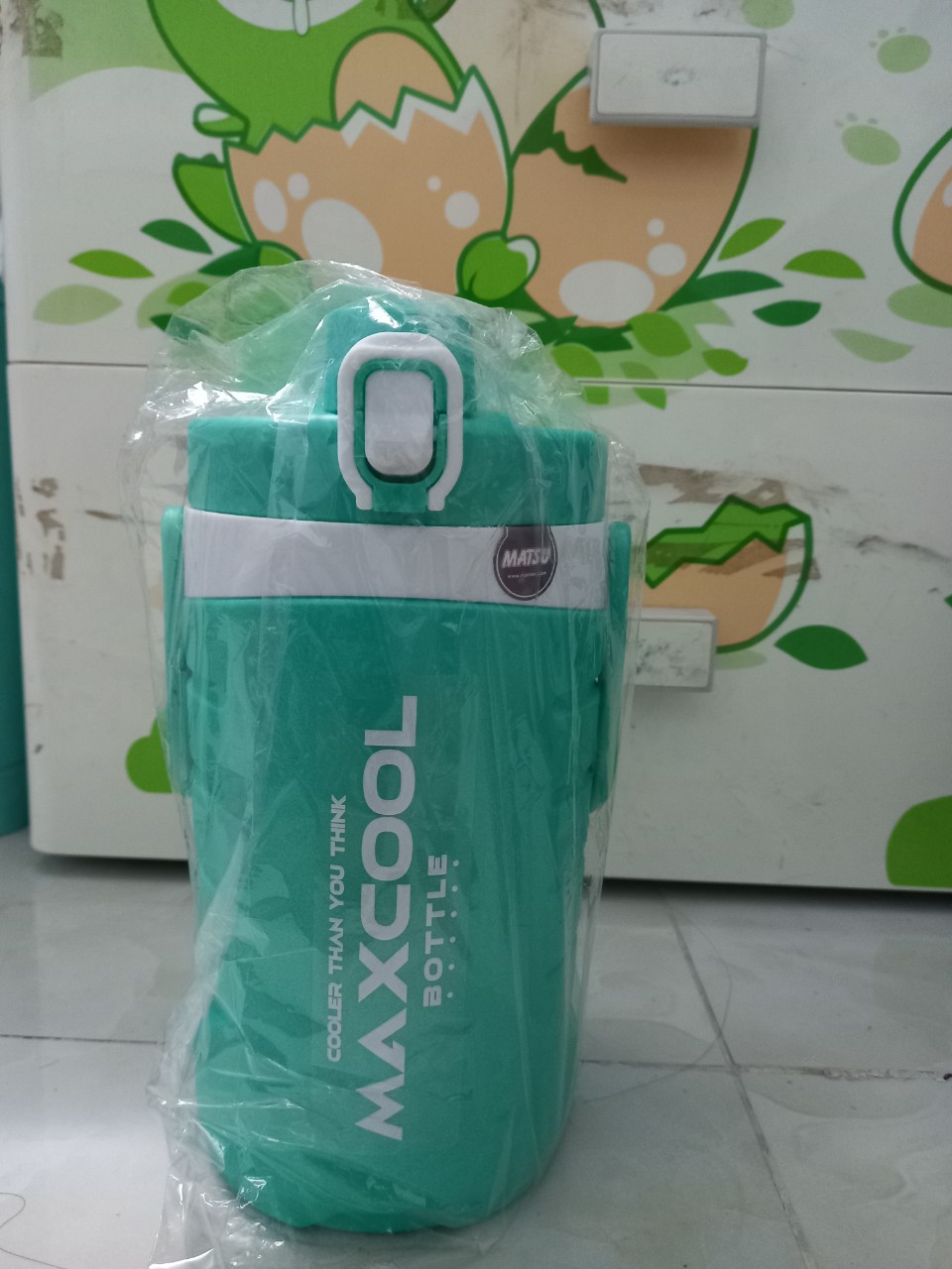 [HCM]BÌNH NƯỚC GIỮ NHIỆT MAXCOOL 1L NHỰA DUY TÂN