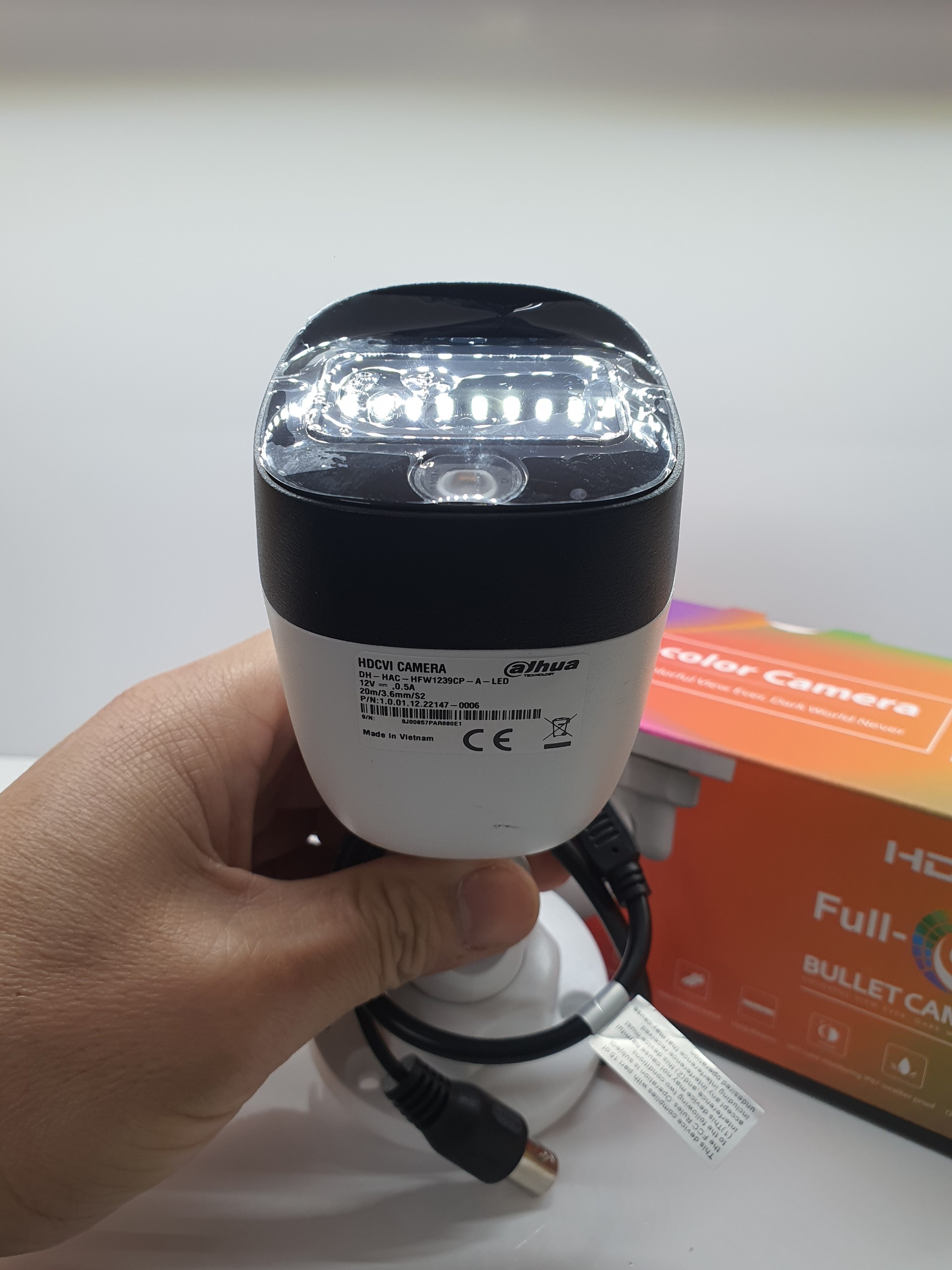 Camera HDCVI DAHUA DH-HAC-HFW1239CP-A-LED 2.0 Megapixel