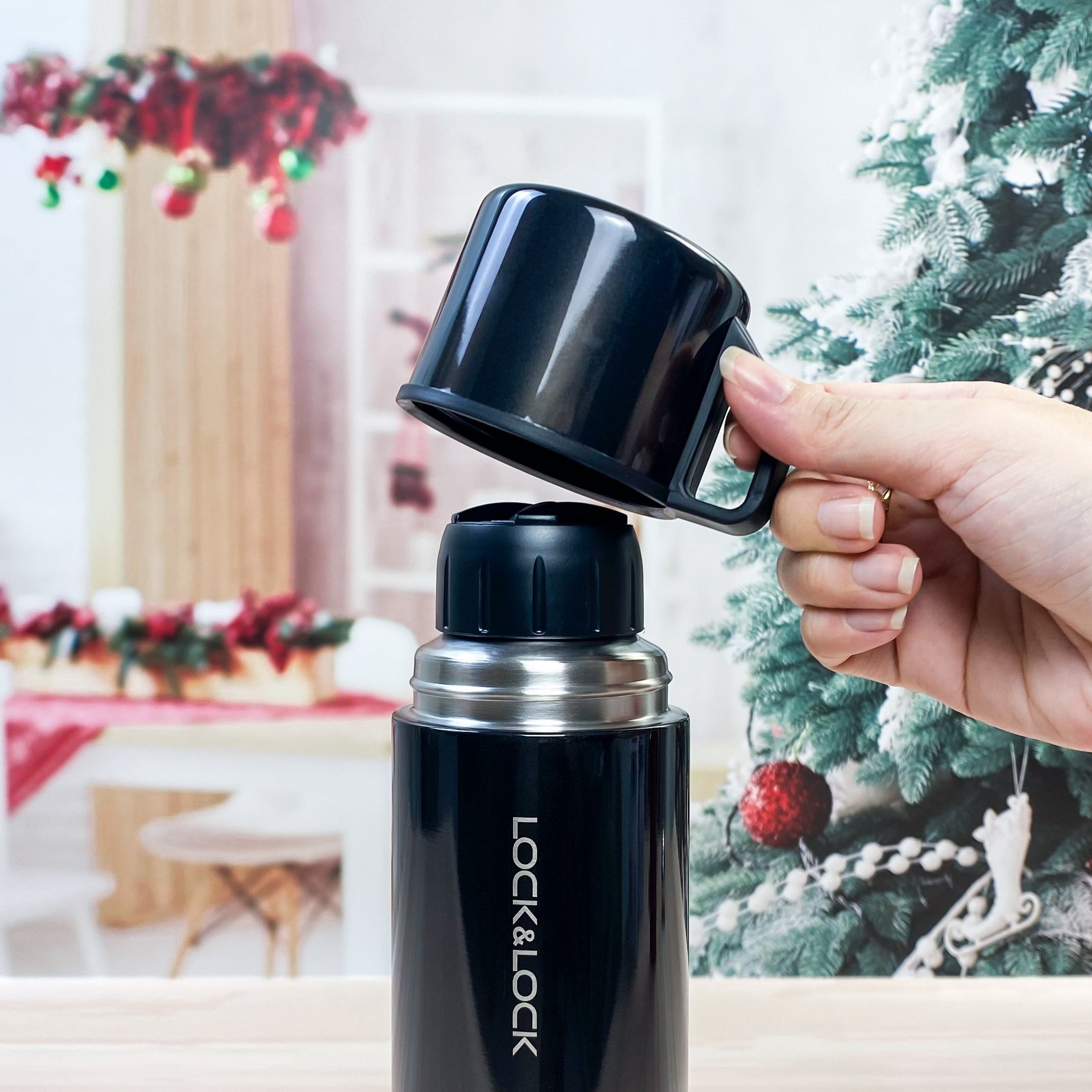 Bình giữ nhiệt LocknLock Mocha LHC1438  (dung tích 750ml)