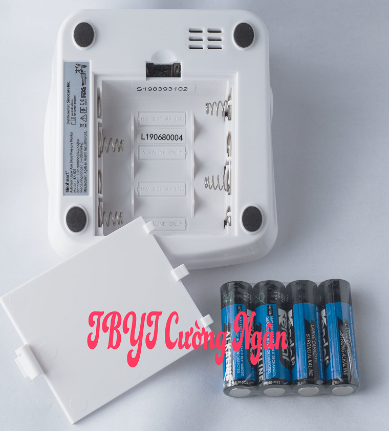 Máy đo huyết áp điện tử bắp tay Sinocare BA-801