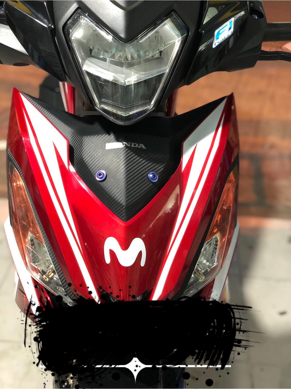 Tem rời winner movistar dán xe đỏ