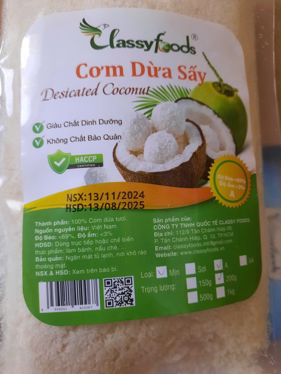 CƠM DỪA SẤY KHÔ MỊN, CLASSYFOODS (-200gr)