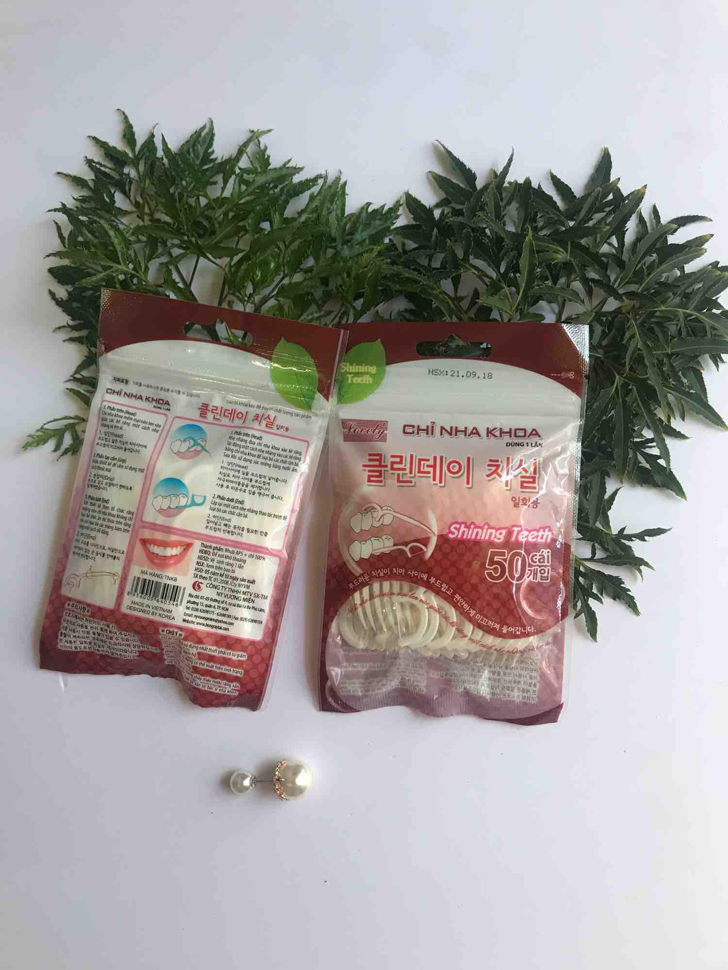 Bộ 2 bịch Chỉ tăm nha khoa Lovely ( 100 cái)