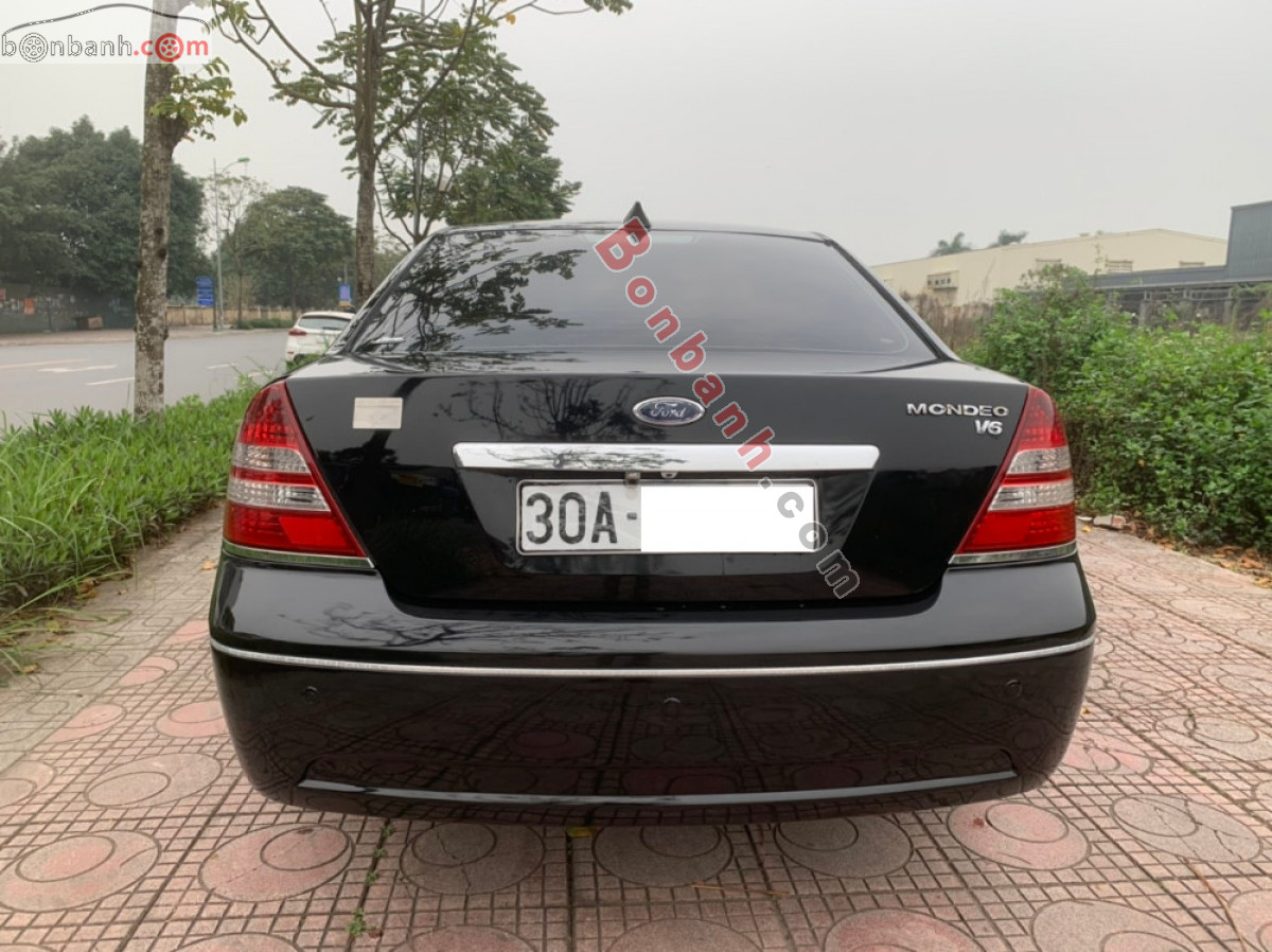 Chắn bùn bánh xe Ford Mondeo