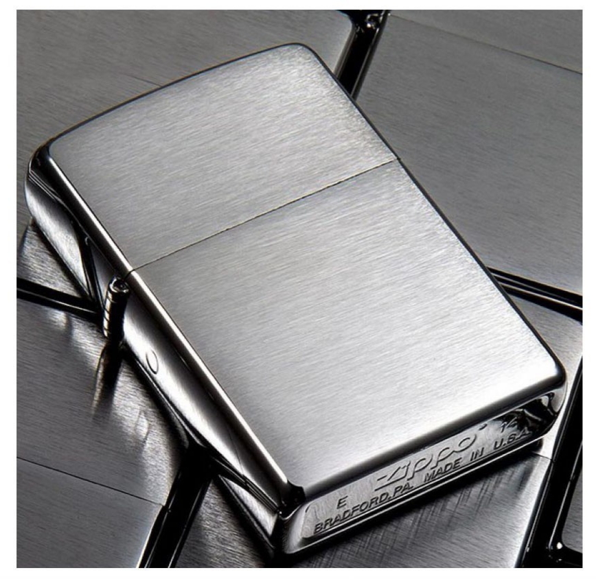 Bật lửa Zippo Mỹ Fullbox Đen xước