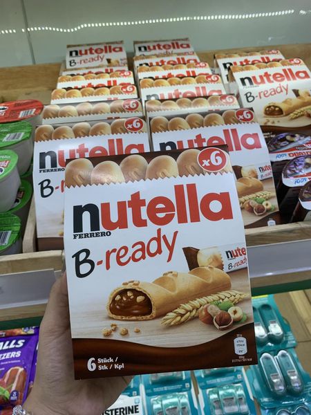 Bánh Mì Nhân Socola Nutella B-ready