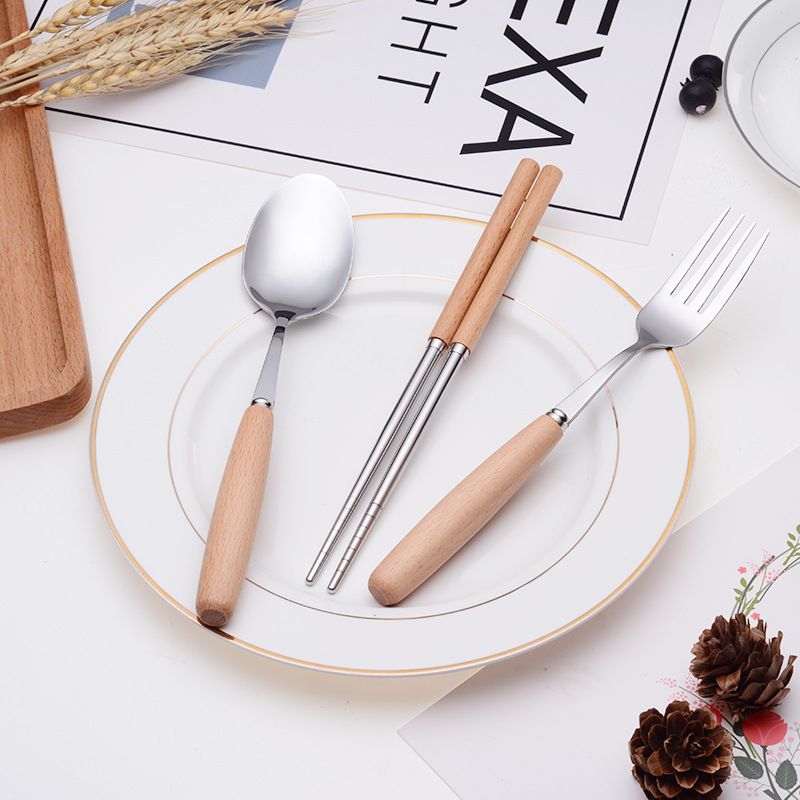 Bộ thìa đũa lúa mạch cán gỗ kèm hộp đựng