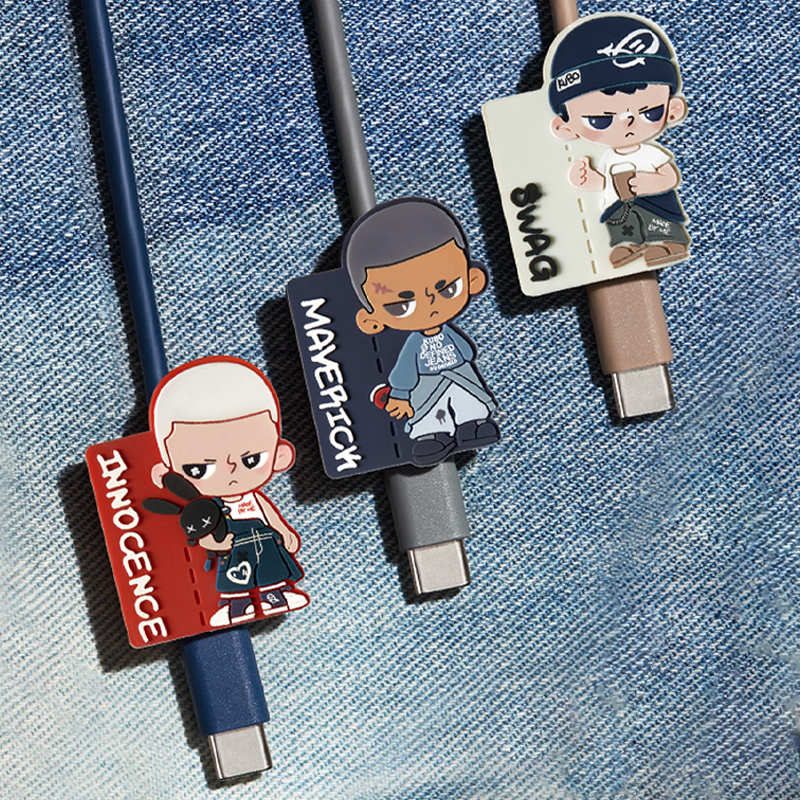 POP MART KUBO JEANS SERIES-Cable Blind Box(iPhone)(Type-C) Action Figures