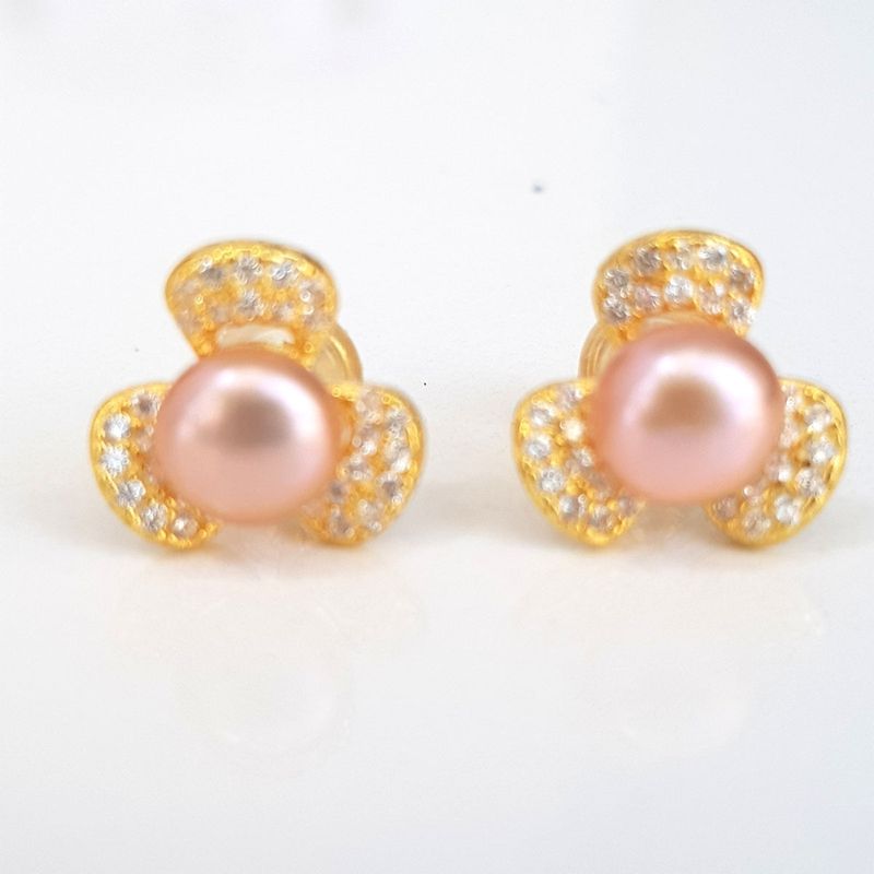 Bông tai Ngọc trai Thiên nhiên Cao cấp - Kiểu nụ Cỏ ba lá - TRIFOLIUM PEARL (7ly) - CTJ0107 - Khoen Vàng