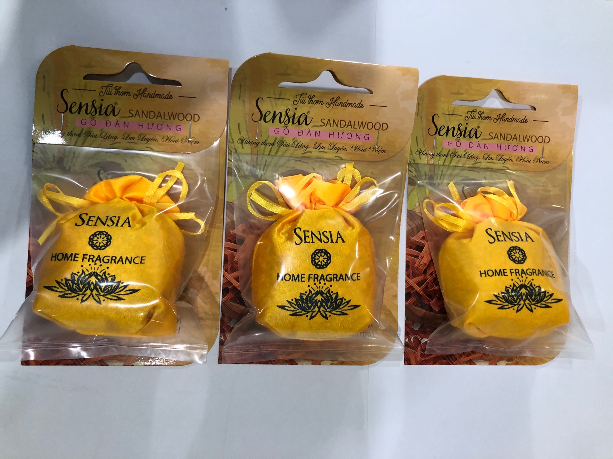 Túi thơm Hương Gỗ Đàn Hương 30g