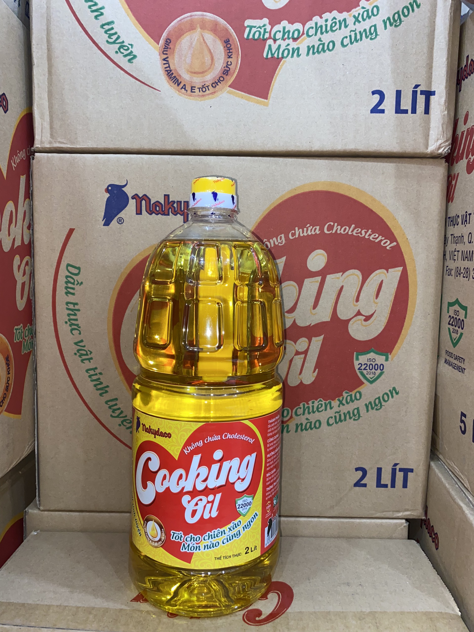 Dầu ăn con két Nakydako chai 2 lít
