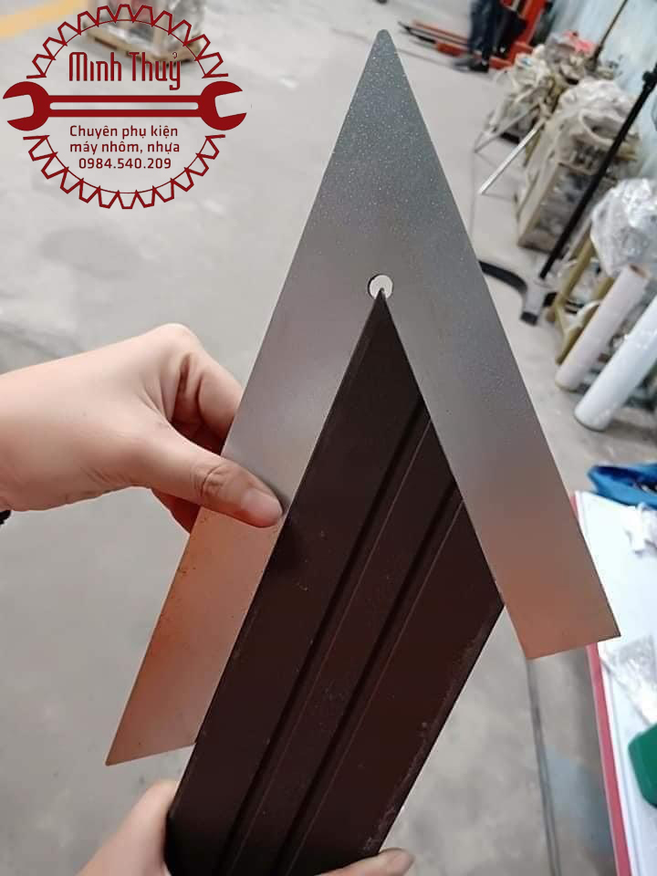 Ke góc 45 độ và 90 độ