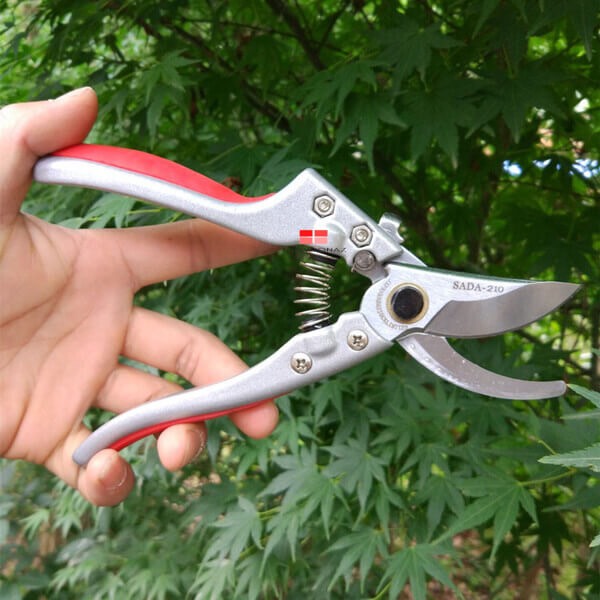 Kéo cắt cành cây SADA 210(Nhật Bản)