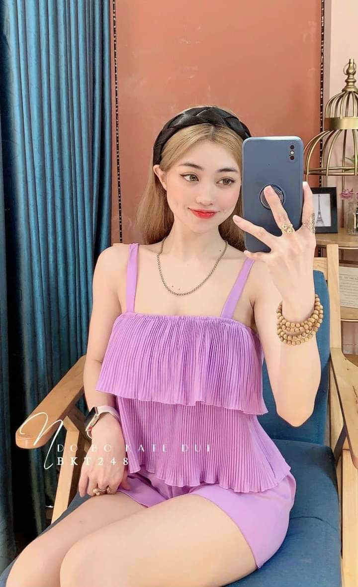 Đồ bộ đùi kate lụa 2 dây mặc nhà dập ly tầng