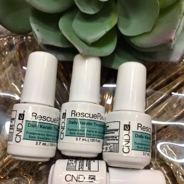 Dưỡng CND dùng cho nail