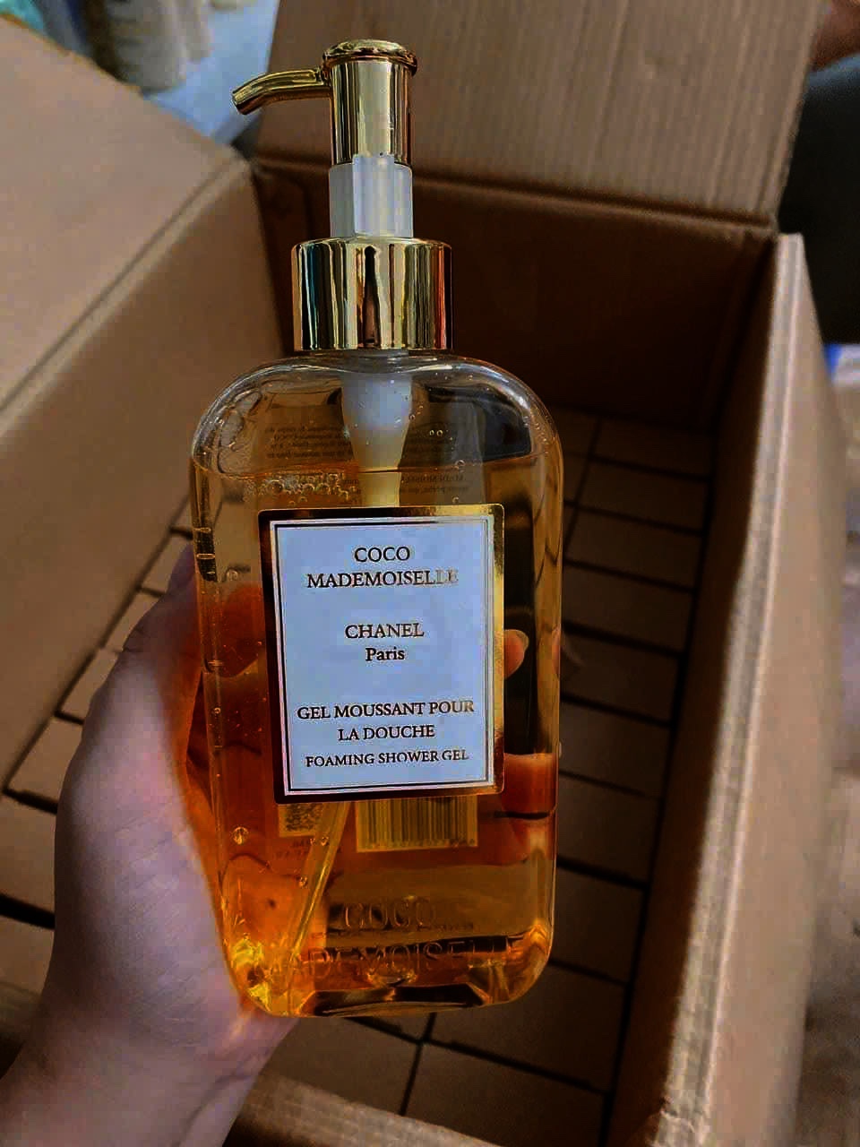 💗💗sữa tắm hương nước hoa coco 400ml💗💗
