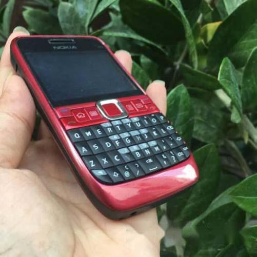Điện thoại độc cổ NOKIA E63 giá rẻ tặng kèm sim 4g