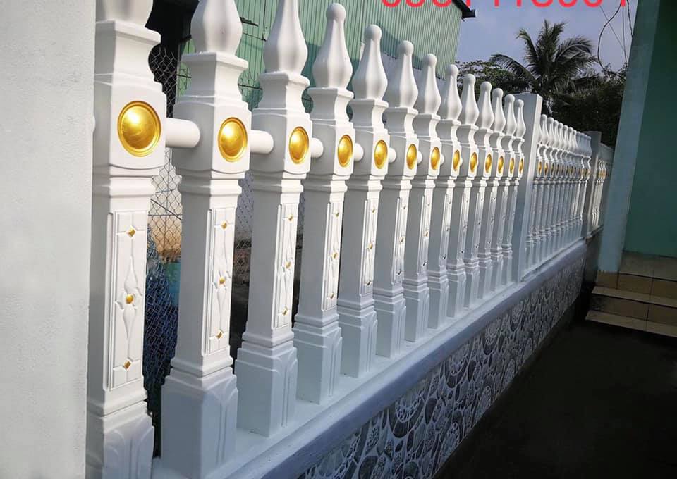 Khuôn Hàng Rào Hoa Chìm 97Cm