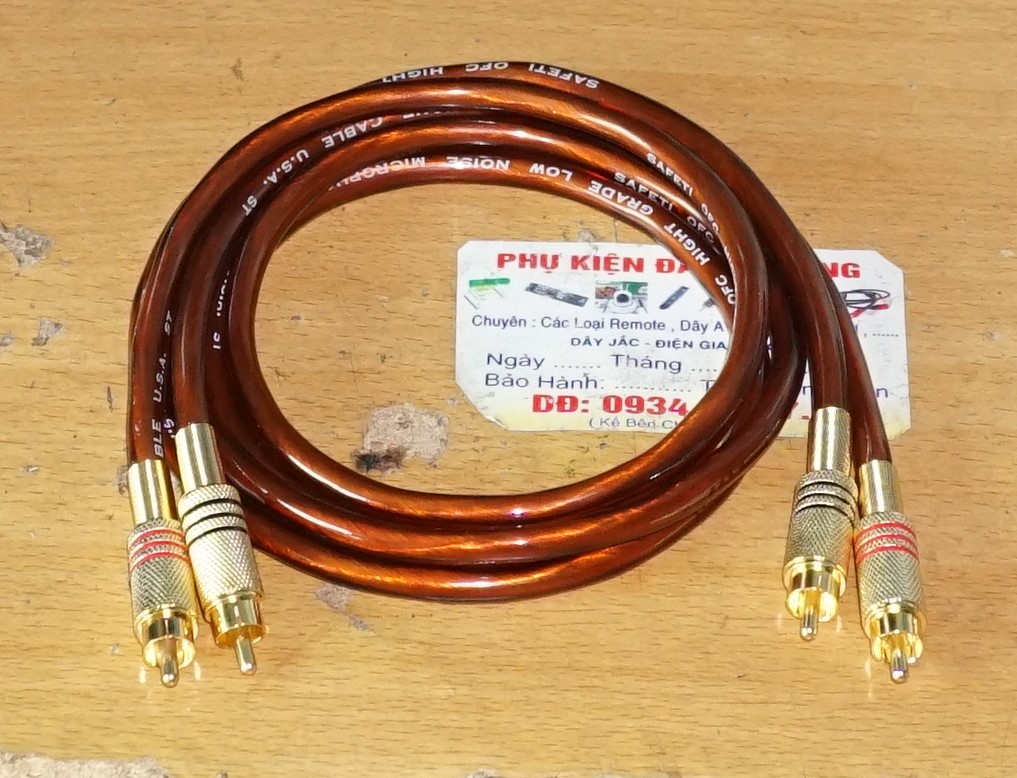 dây AV loại tốt jack vàng dài 1,5m