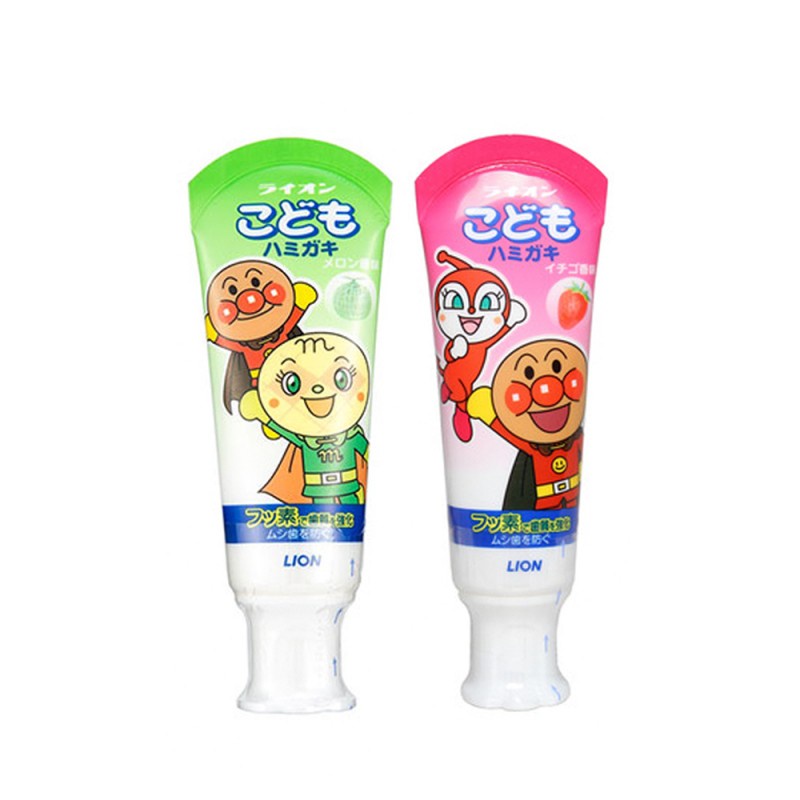 Kem đánh răng bé nuốt được Lion 40gr-Hàng nôi địa Nhật Bản