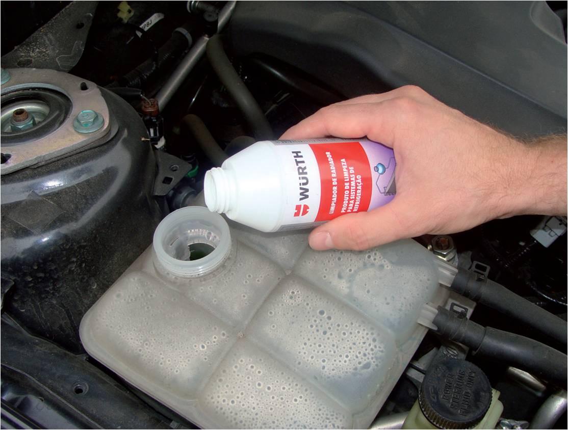 Dung Dịch Vệ Sinh Két Nước Wurth Radiator Cleaner 250ml