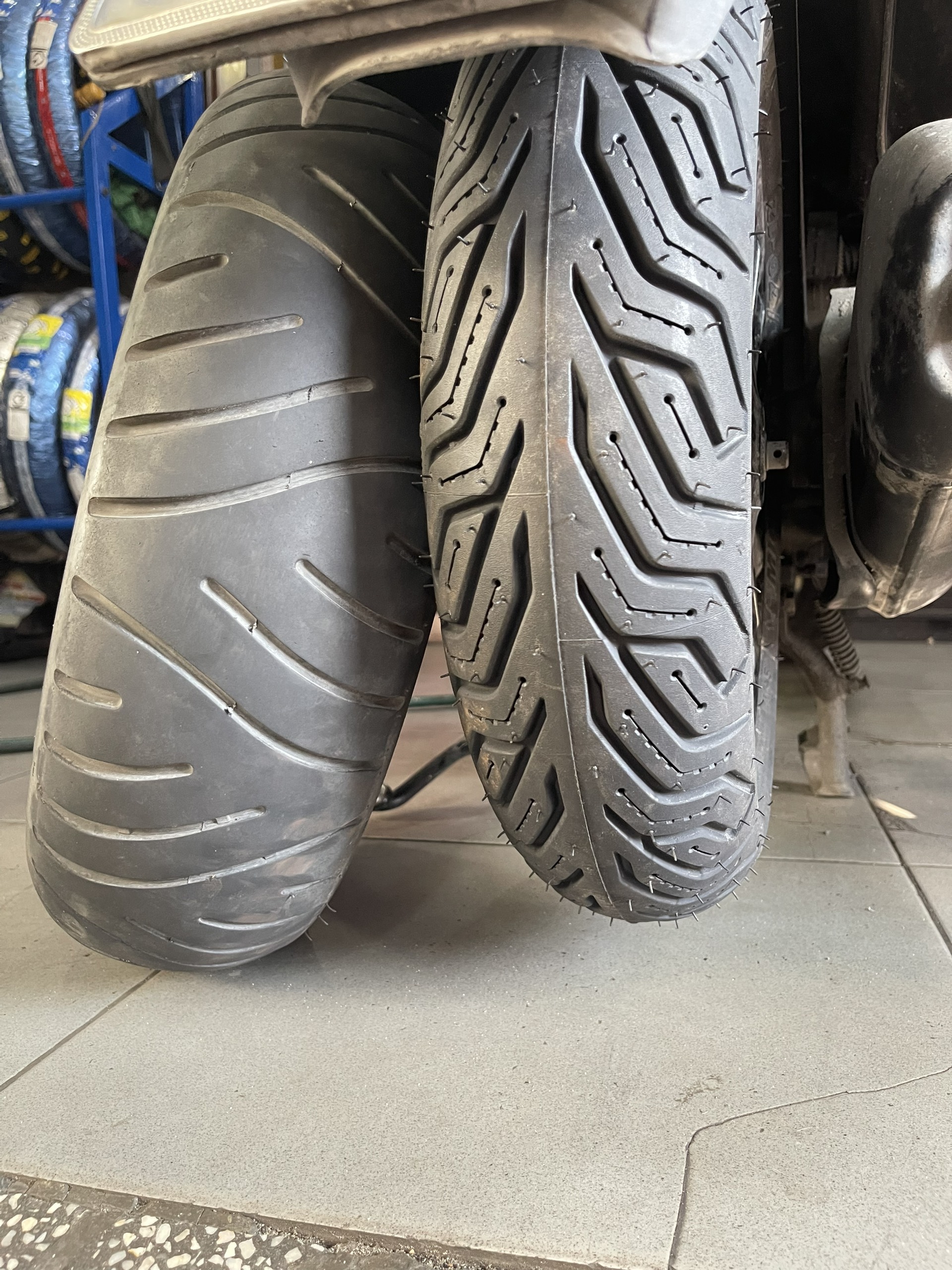 VỎ MICHELIN CITY GRIP 2 SIZE 120/70-12