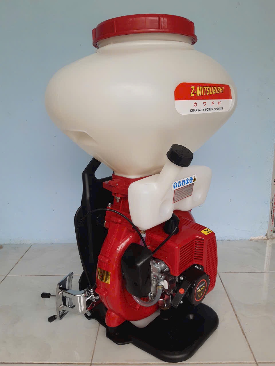 MÁY PHUN VÔI XẠ PHÂN PHUN HẠT Z-MITSUBISHI HKD-26L
