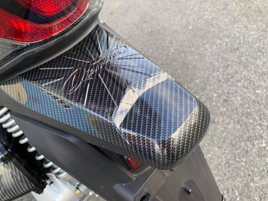 CÓC ĐÈN SH MODE 2020 CARBON