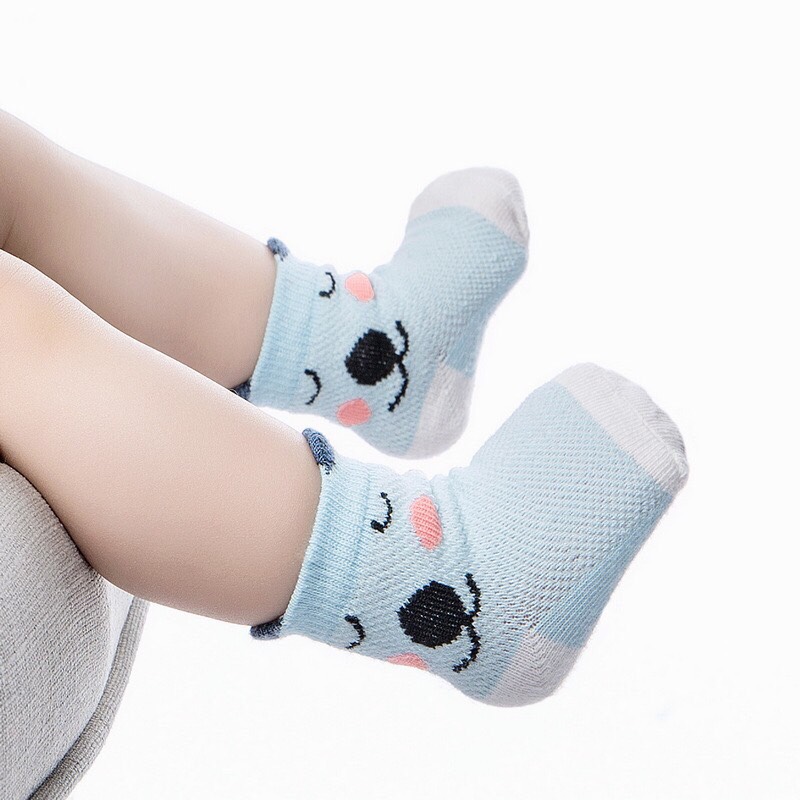 Set 5 đôi tất vớ cổ cao cho bé
