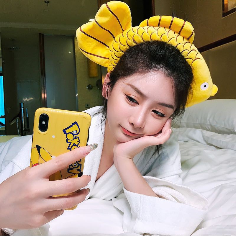 [HCM]Cài Tóc Rửa Mặt Trang Điểm Cá Chép Vàng 4D Dễ Thương
