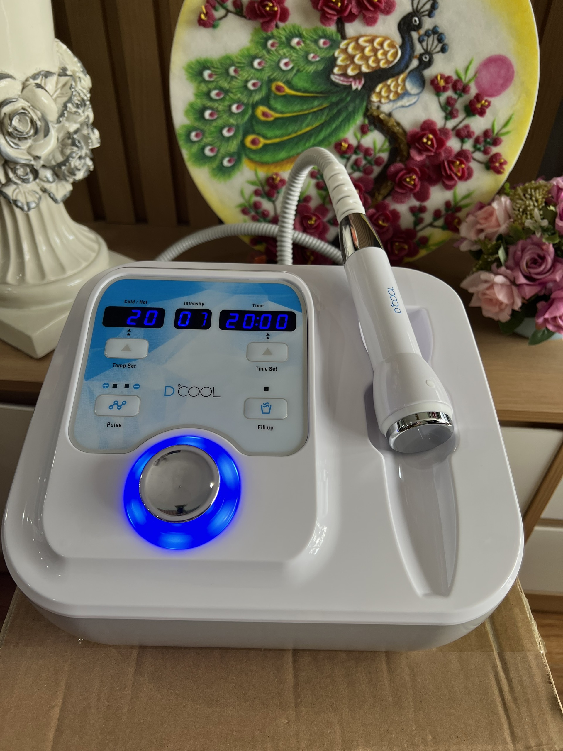 Máy Điện Di Nóng Lạnh DCool