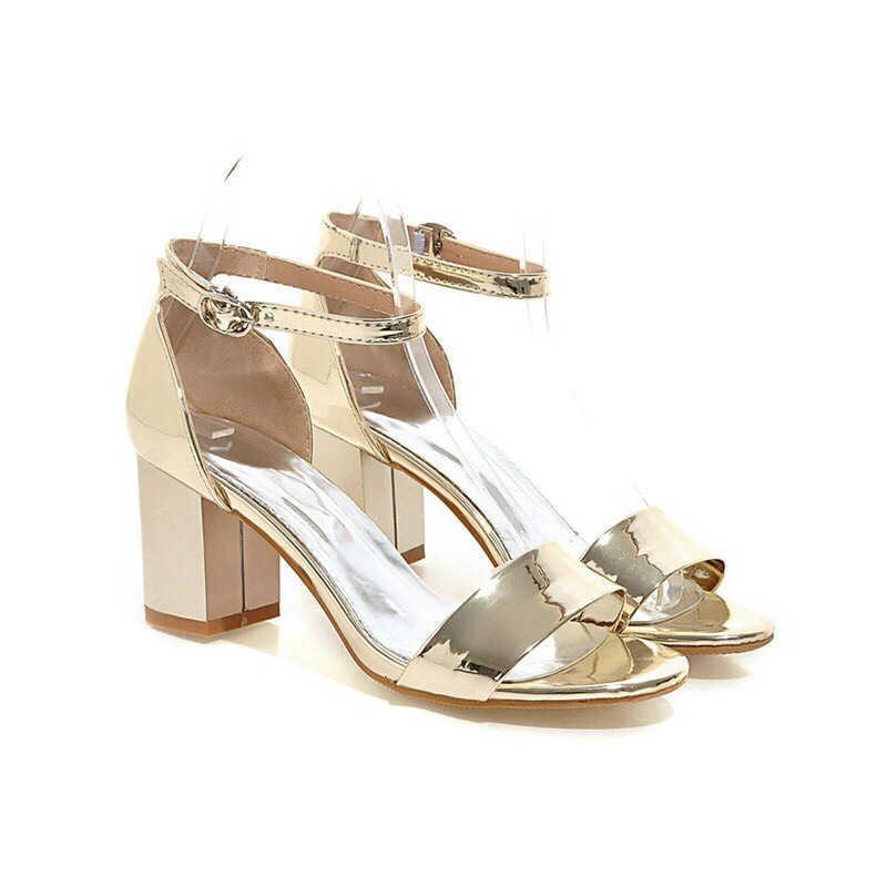 Giày sandal cao gót big size quai ngang gót vuông 5cm màu bạc