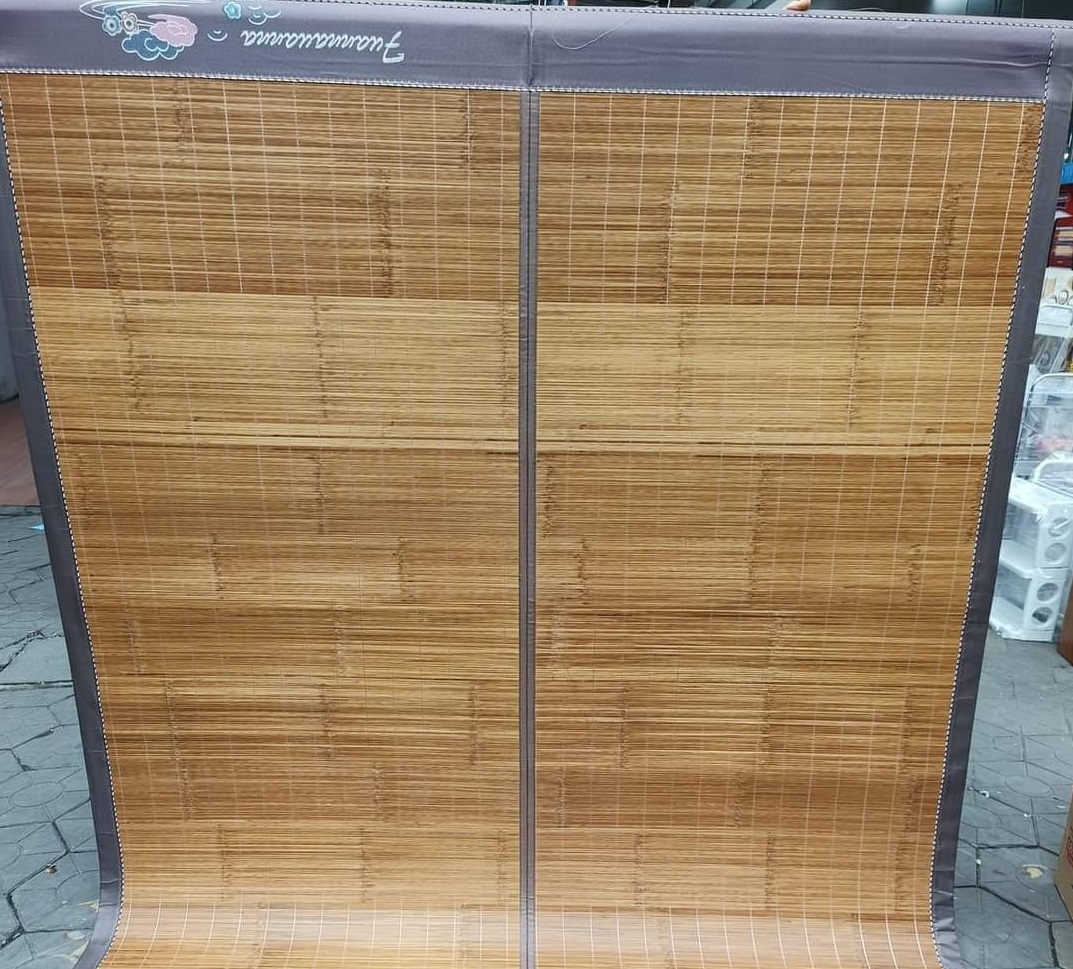 Chiếu trúc chiếu tre mộc chiếu trúc gập đôi mặt vân gỗ viền lụa đủ cỡ nằm mát lạnh