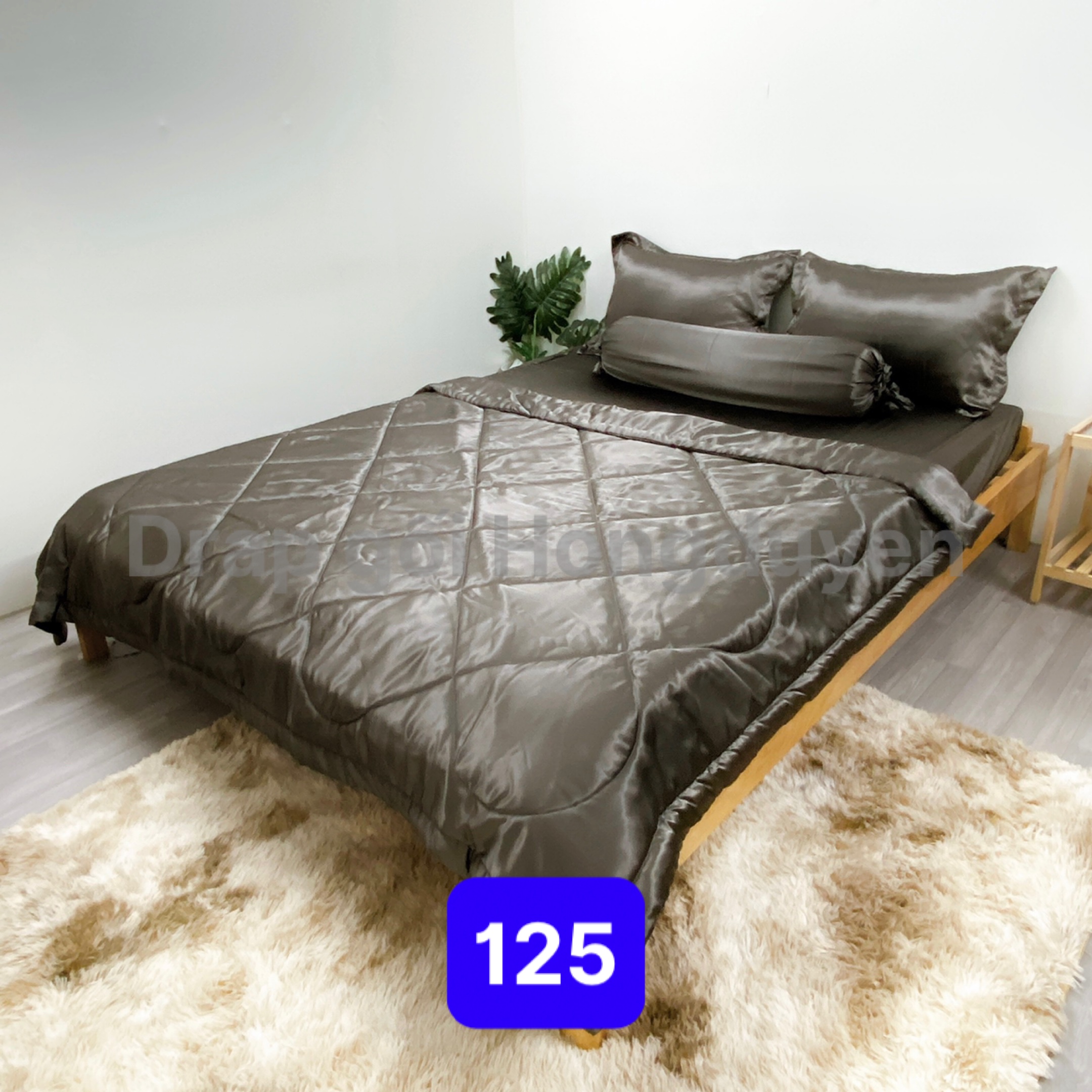 Bộ drap/ga/ra phi bóng trơn 1m6/1m8 màu xám đậm 125. Bộ drap phi bóng 1 màu. Bộ grap phi bóng. Bộ ra phi bóng. Bộ drap phi lụa. Bộ grap phi lụa. Bộ ga phi lụa. Ga giường-drap giường-grap giường-ra giường.