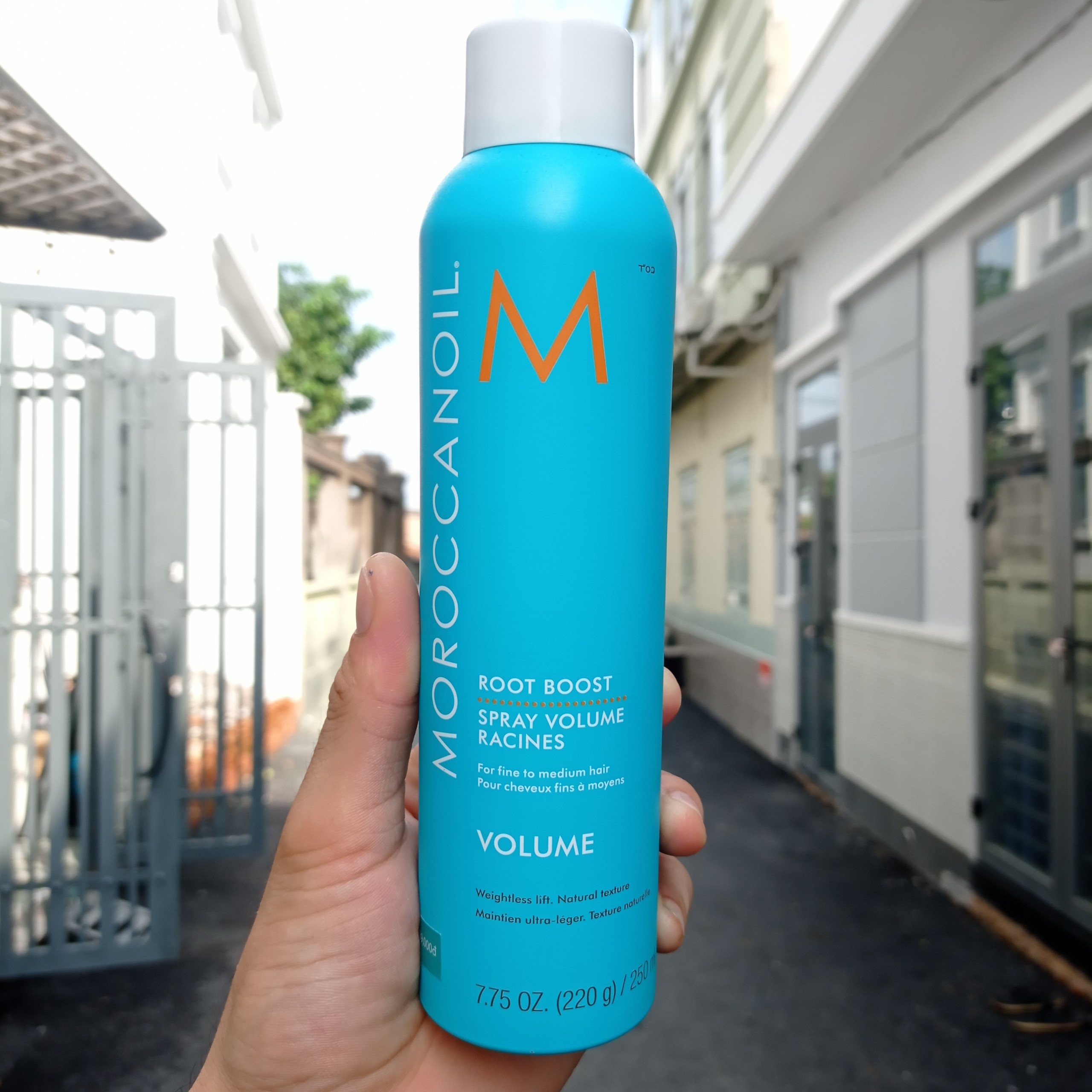 Xịt tăng phồng Root Boost Volume Moroccanoil 250ml