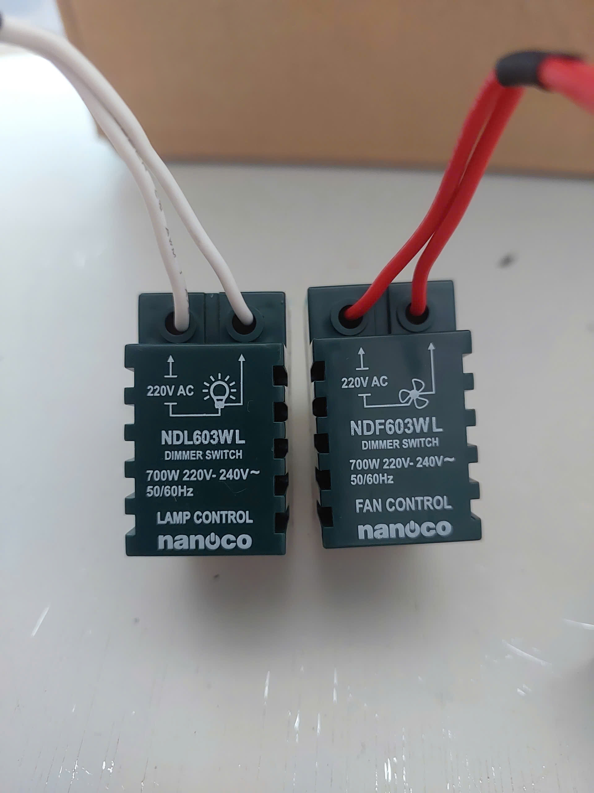 Dimmer Quạt 700W Nanoco Panasonic WIDE NDF603W BH 12 Tháng