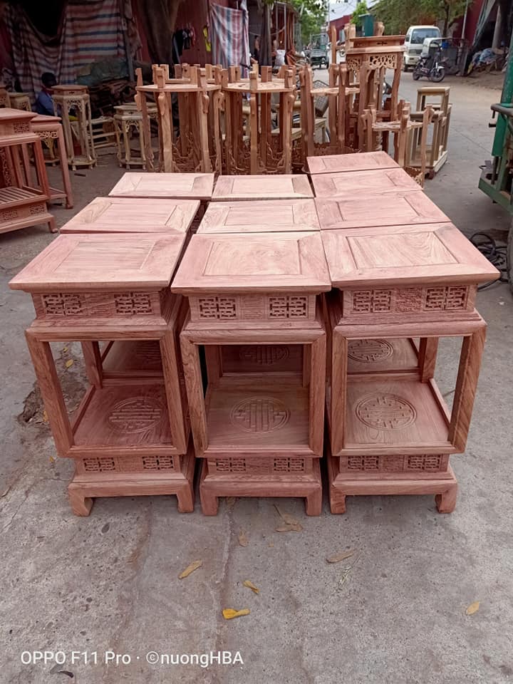 Đôn đèn gỗ hương đá (cao 80cm, mặt 38x38 cm)