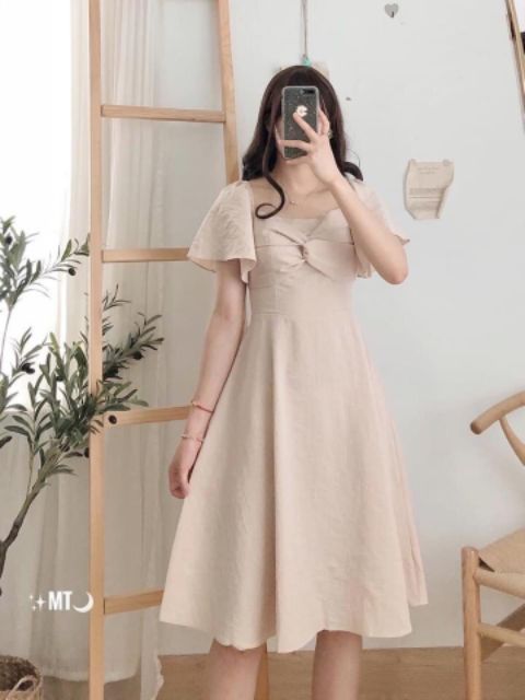 Đầm Nữ Trơn, Ngắn Tay, Dáng Xoè.