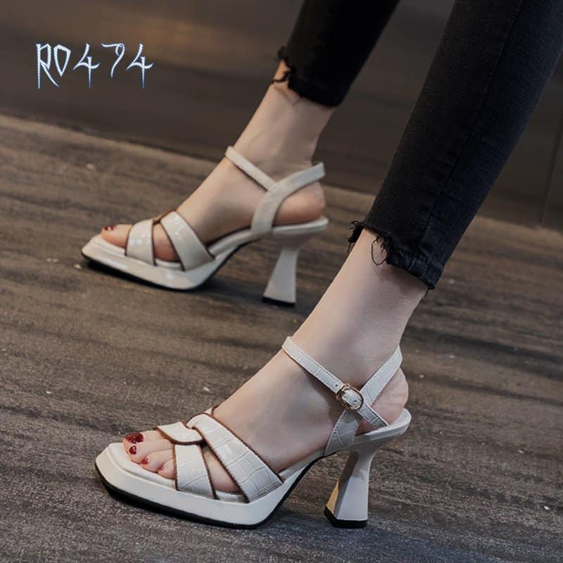 Giày cao gót nữ đẹp đế vuông 8p hàng hiệu rosata hai màu đen trắng công sở ro474