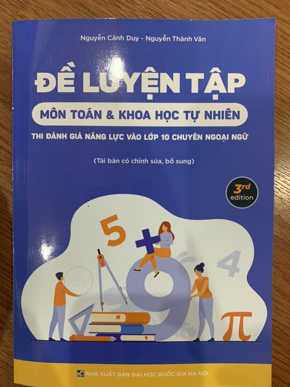 Đề luyện tập môn Toán & Khoa học tự nhiên thi đánh giá năng lực vào lớp 10 Chuyên Ngoại ngữ