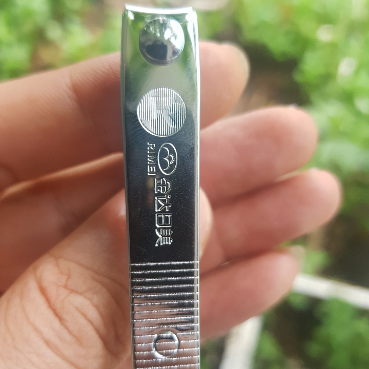 [HCM]Bấm móng tay ...