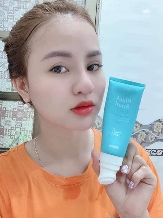 Sữa rửa mặt Huyền Phi chính hãng