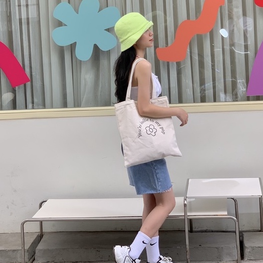 Túi tote vải canvas in hình LOLLIE STUDIO ACC295