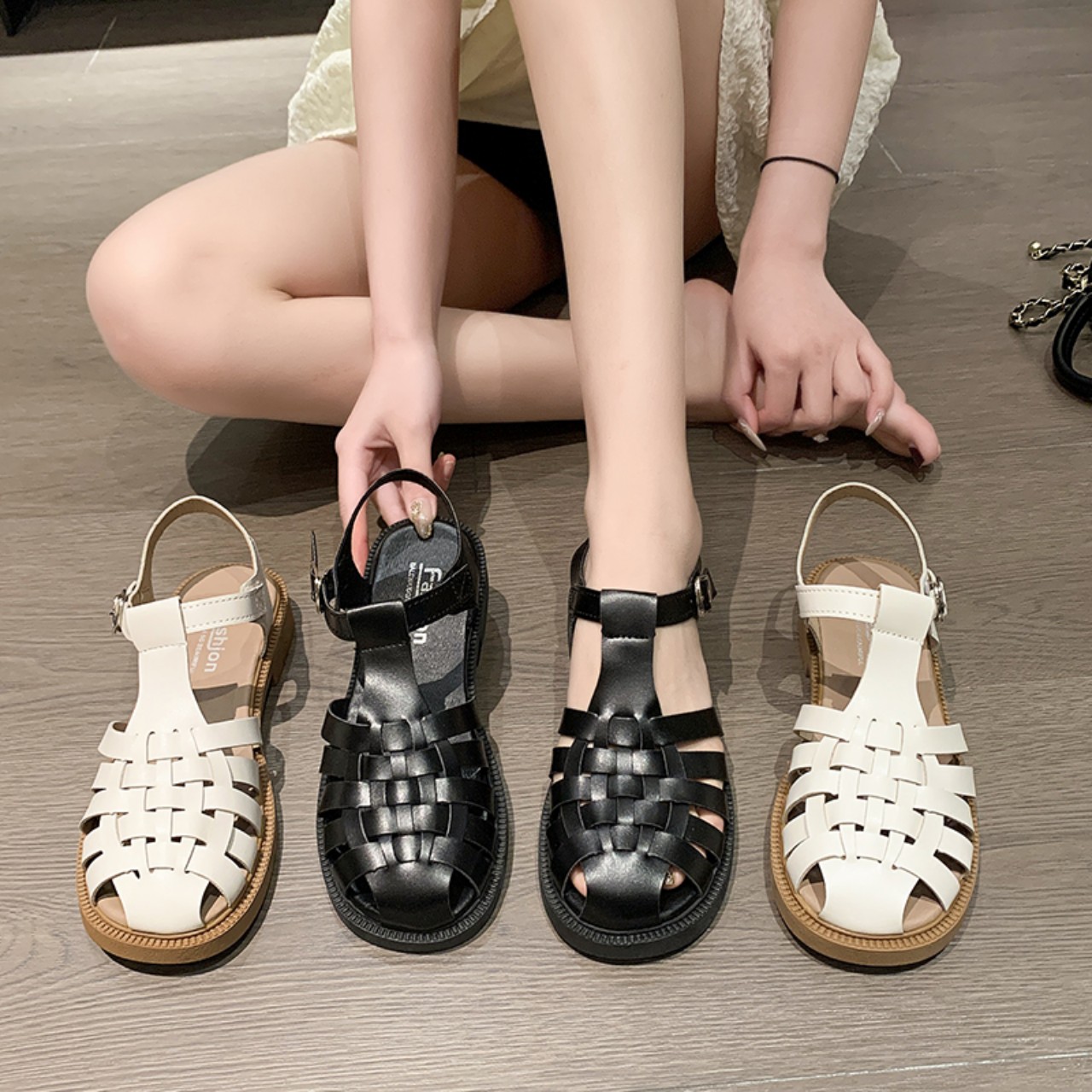 Giày sandal rọ nữ 2 màu