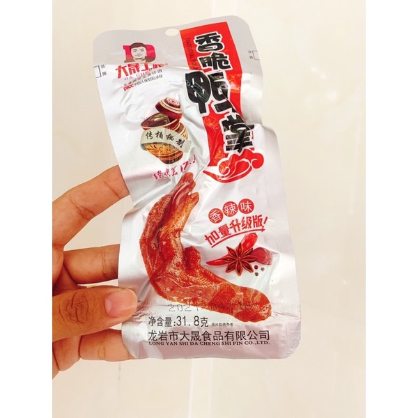 Chân vịt sốt cay Dacheng ăn vặt