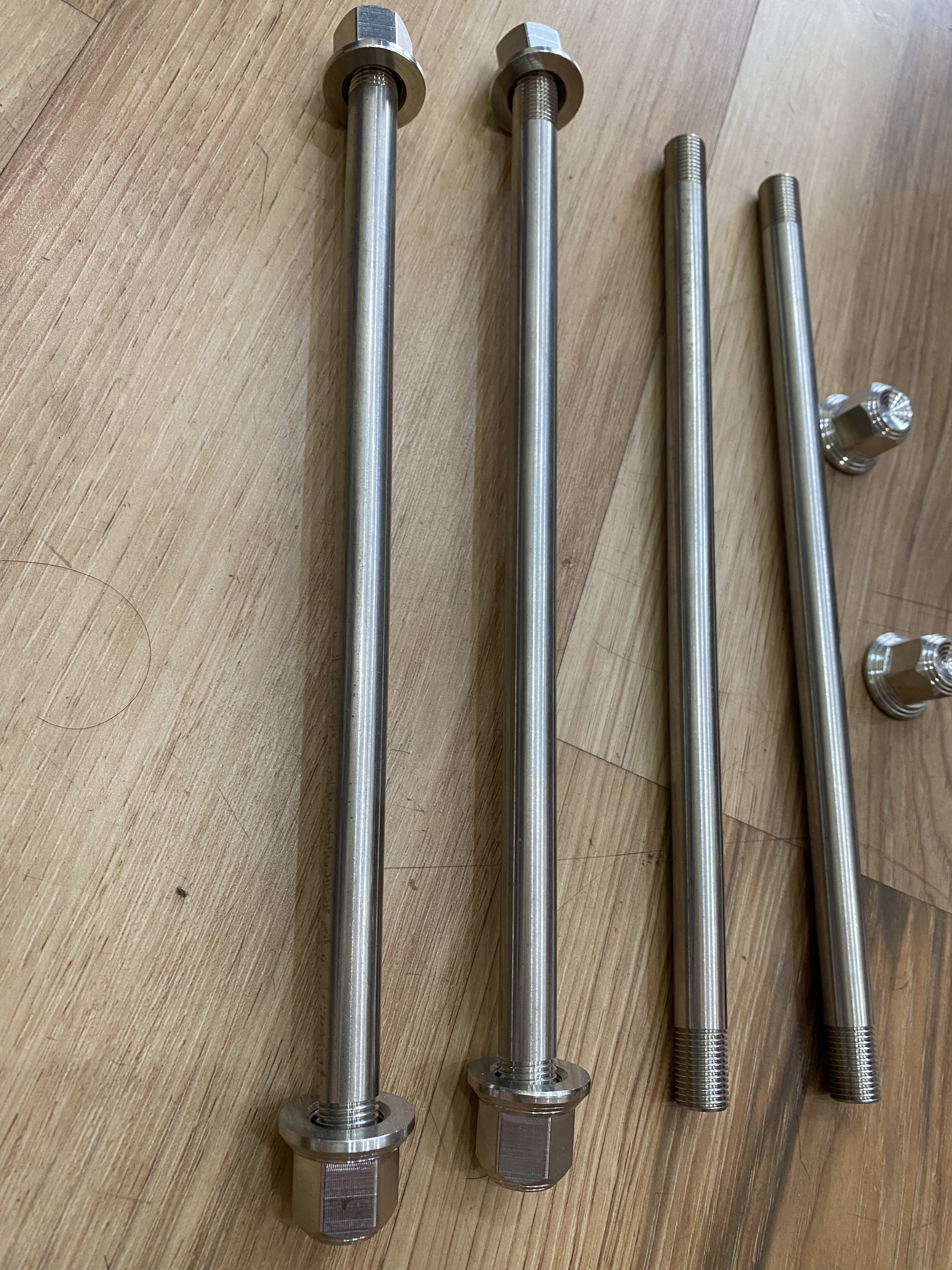 Cốt + Tán inox304 EX150