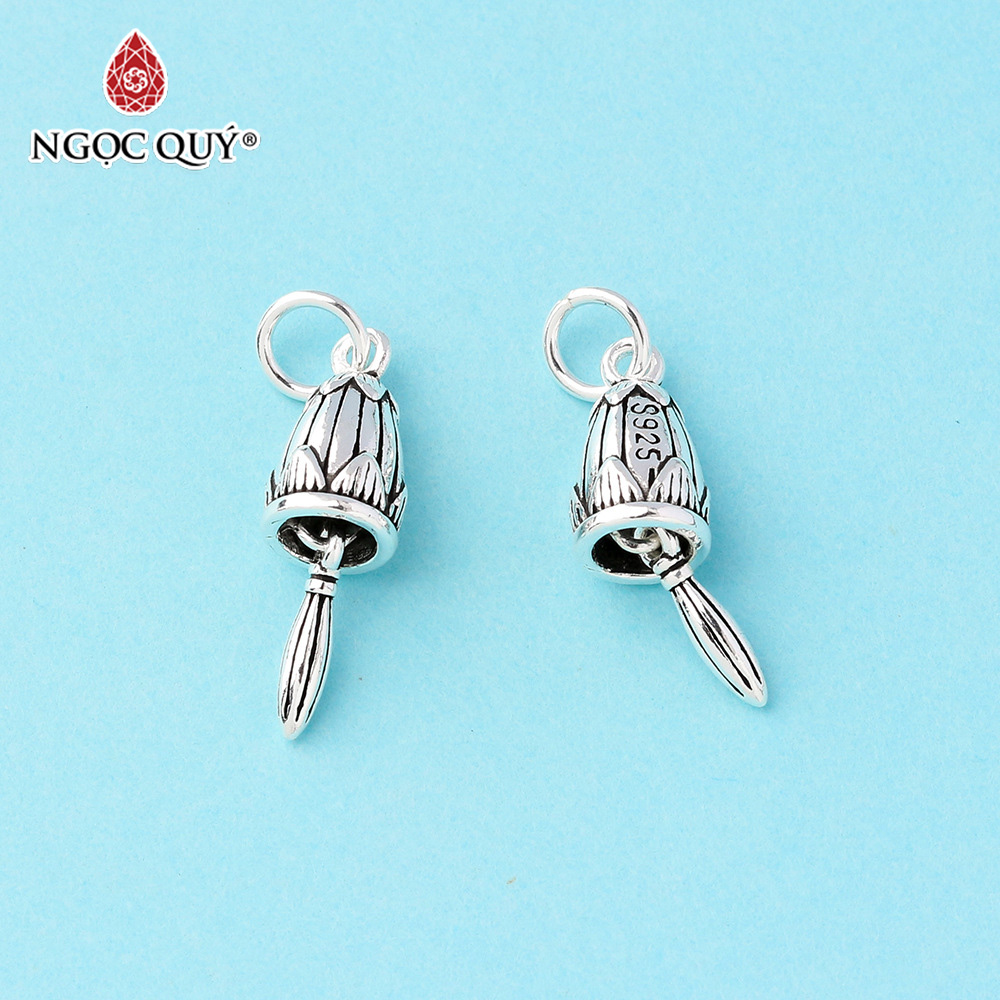 Charm bạc treo chiếc chuông họa tiết hoa sen - Ngọc Quý