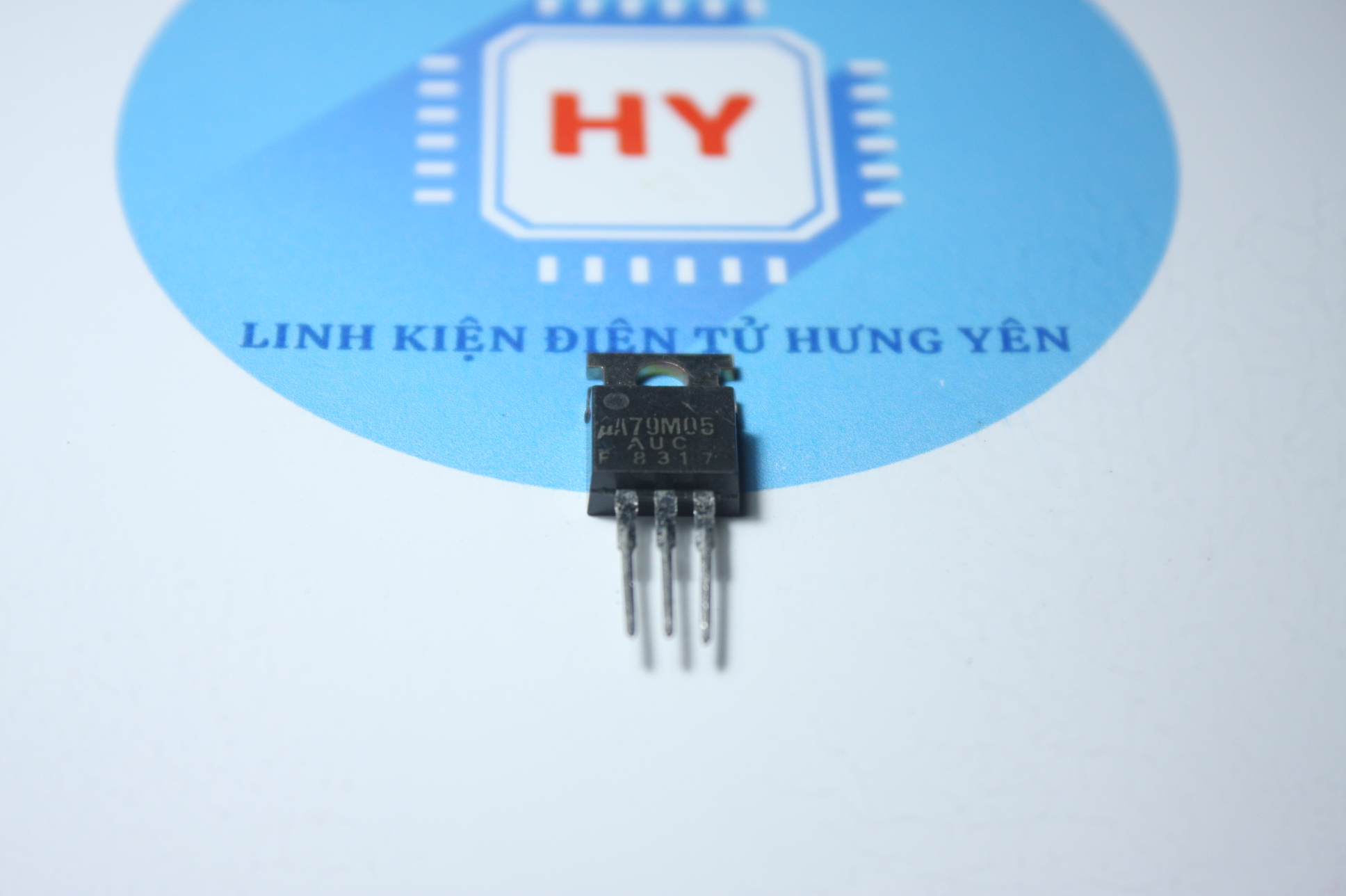 IC Ổn Áp Nguồn 5V 79M05 Chân Cắm